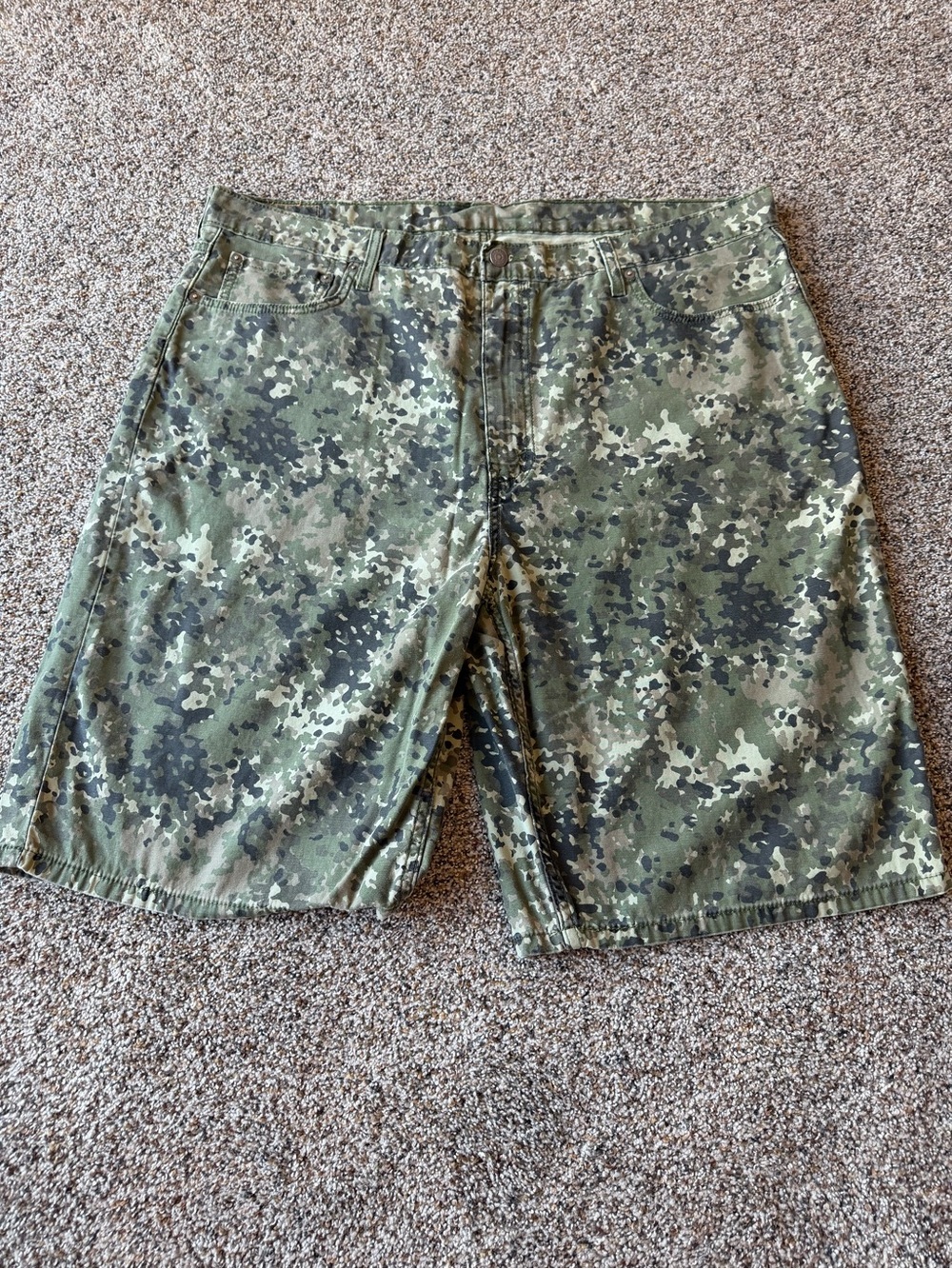 Levi's 469 Men's 42 Digital Camo Loose Baggy Jorts Shorts Y2K Skater